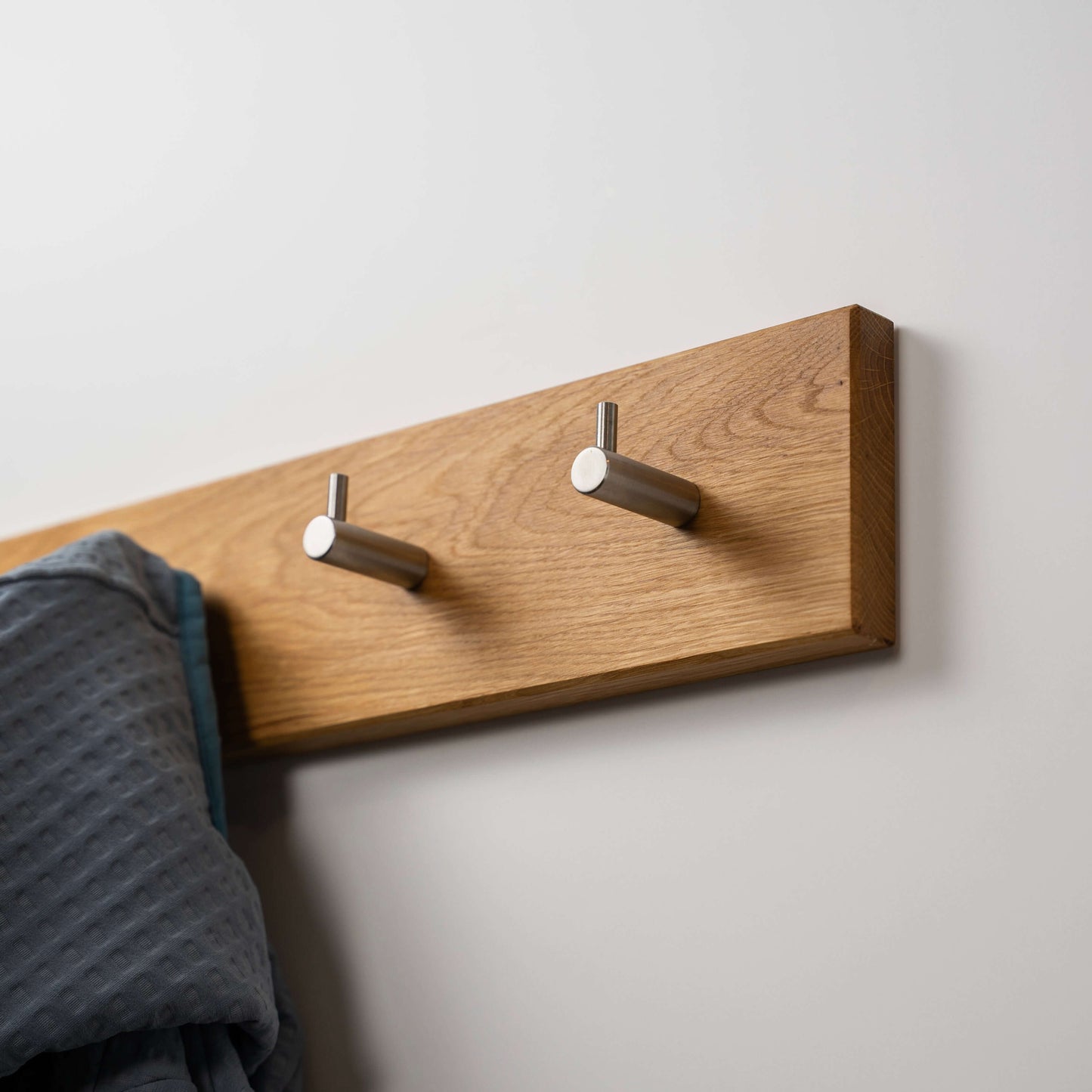 Garderobe aus Eichenholz - WOODS - Holzmanufakur im Chiemgau