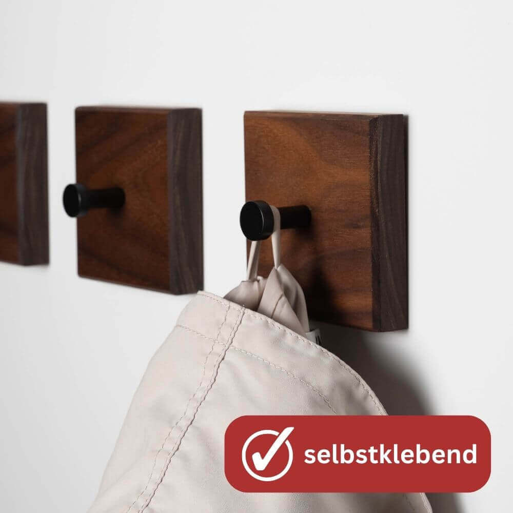 Garderobenhaken aus Nussbaum | Garderobenleiste Garderobe Holz