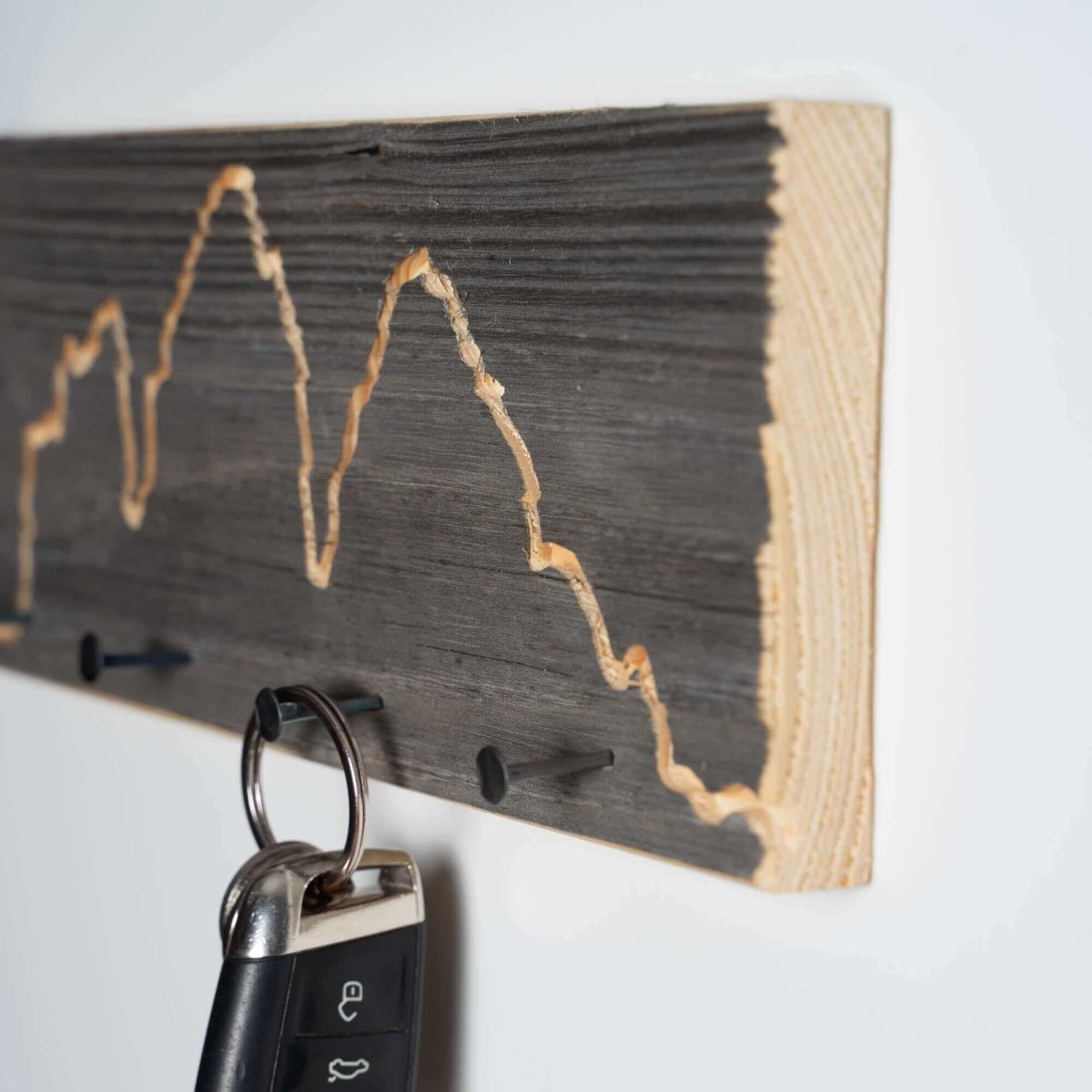 Altholz Schlüsselbrett Drei Zinnen - WOODS - Holzmanufakur im Chiemgau