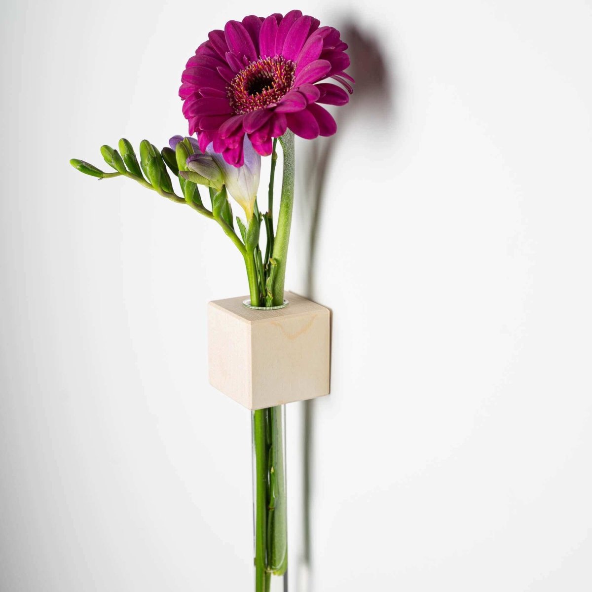 Magnetische Blumenvase - WOODS - Holzmanufakur im Chiemgau