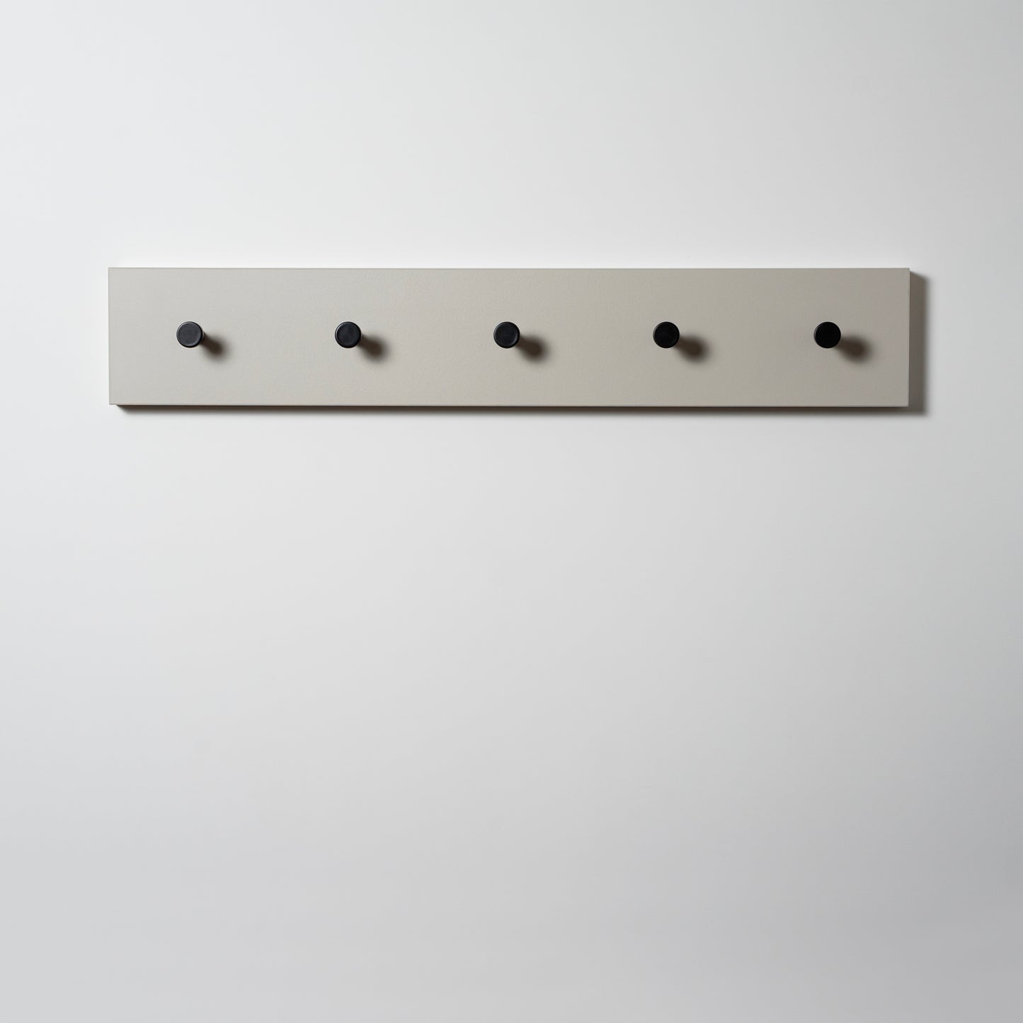 Wandgarderobe Sandgrau