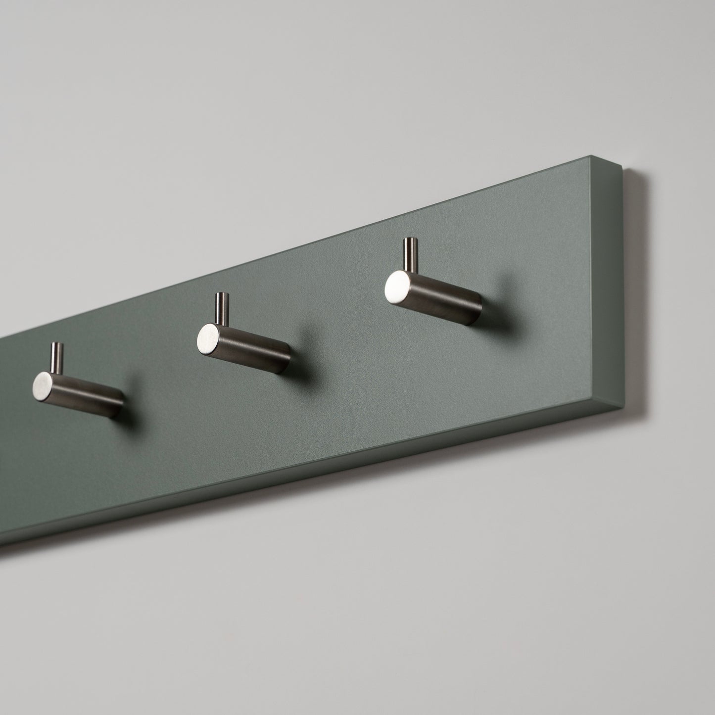 Wandgarderobe Eukalyptusgrün
