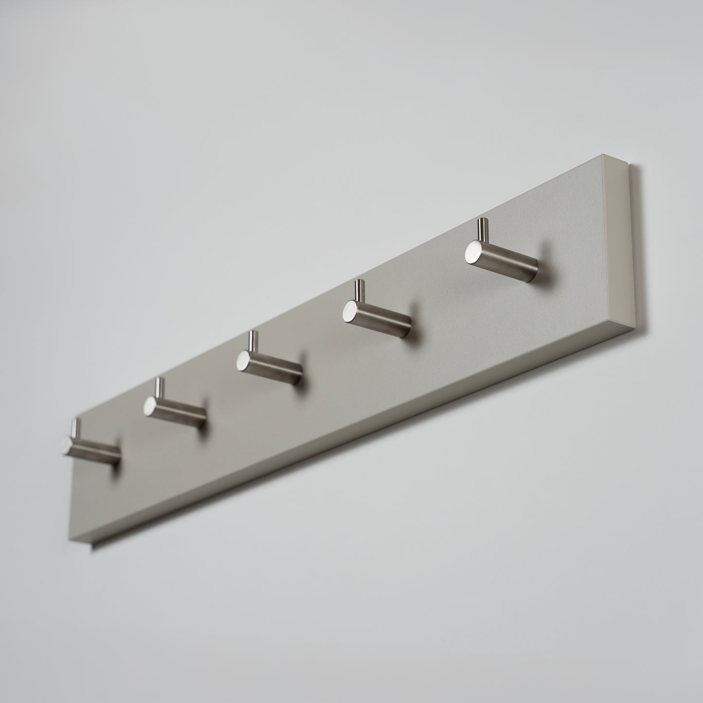 Wandgarderobe Sandgrau