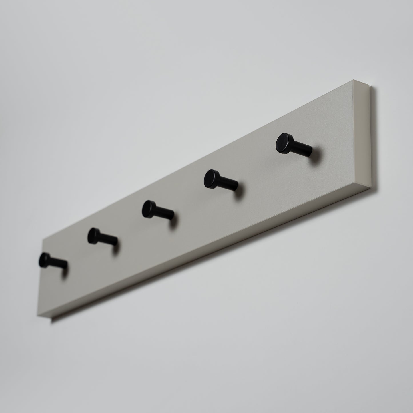 Wandgarderobe Sandgrau