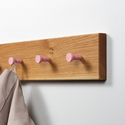 Garderobe aus Eiche – handgefertigt