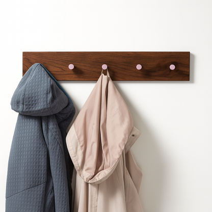 Garderobe Nussbaum – stilvoll & massiv