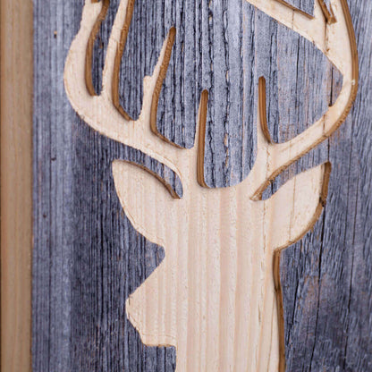 Holzbild mit Hirsch Motiv aus Altholz
